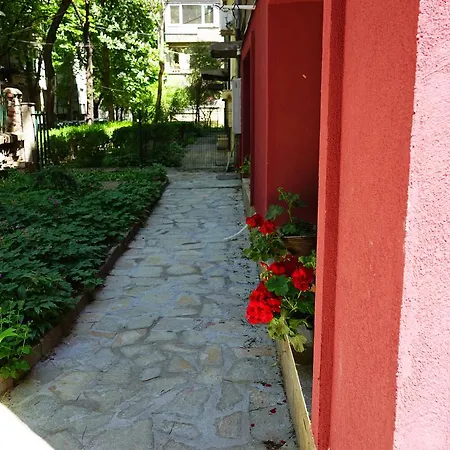 Karina Art Mountain View Apartment Sofia