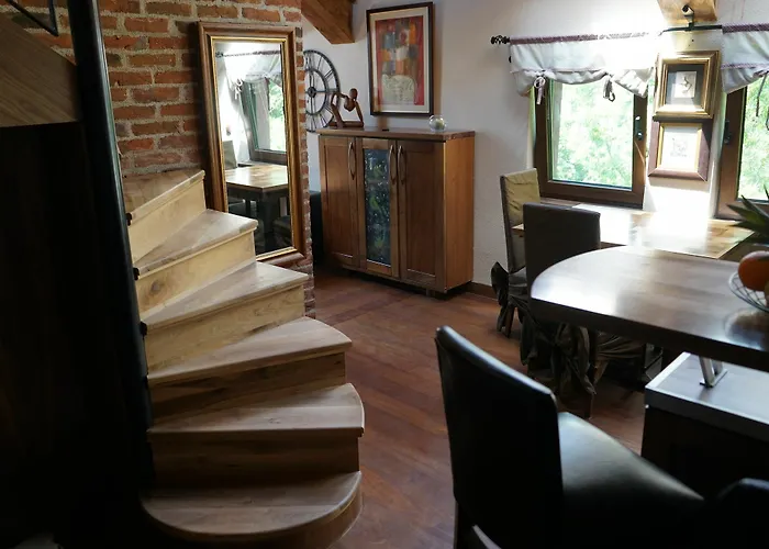 Karina Art Mountain View *